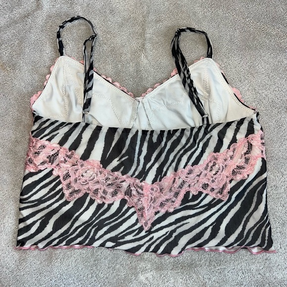 Tiger mist zebra pink lace tank top size medium M worn once or twice - Picture 3 of 4